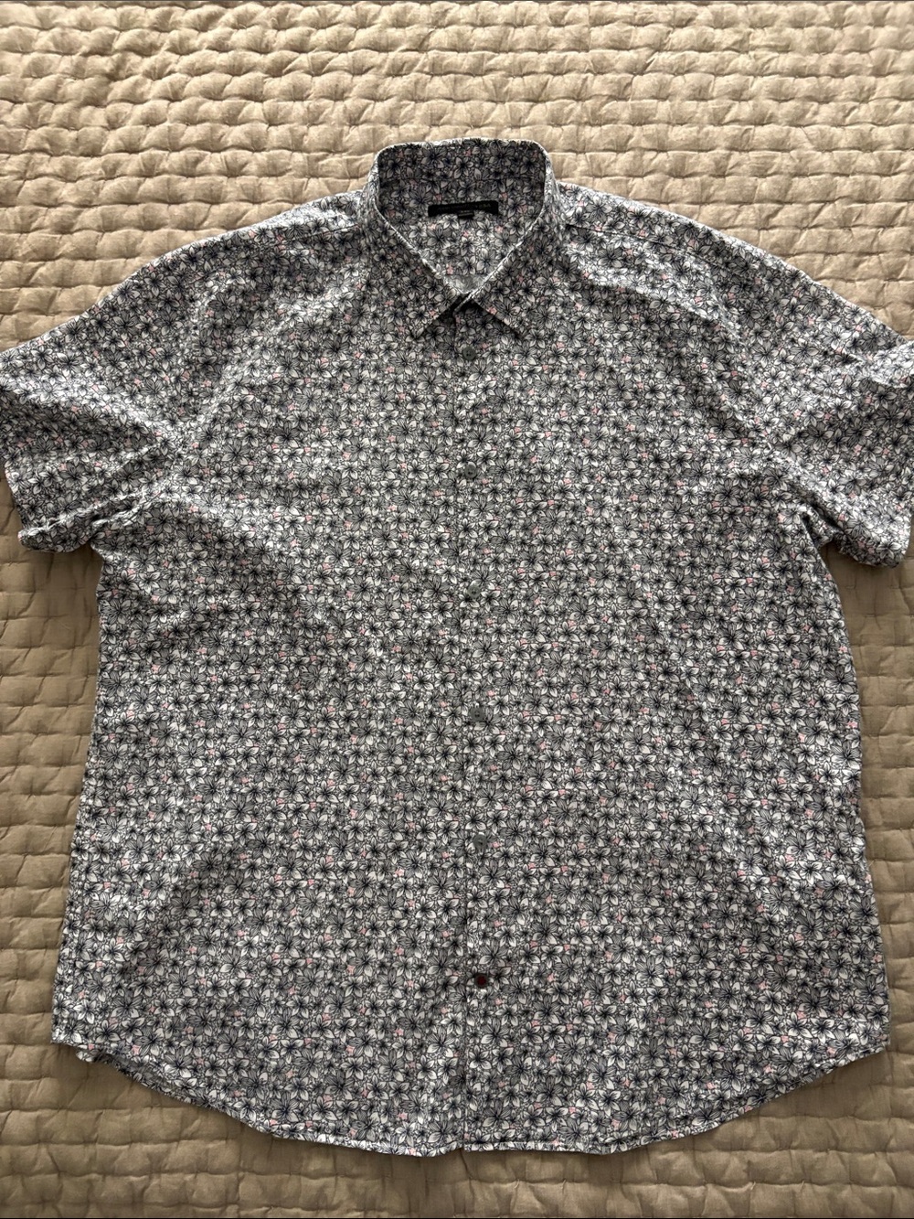 John Varvatos Short-Sleeve Micro Floral Button-Up - Black/White with Pin Accents